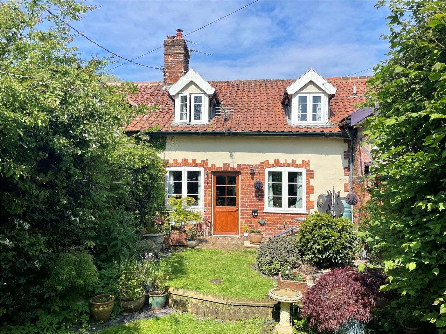 Rettery Cottages, Hoxne Road, Eye, Suffolk, IP23 7NJ